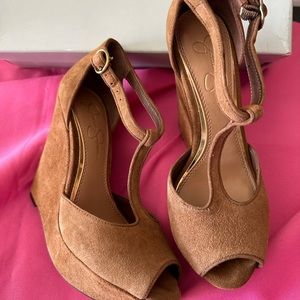 Jessica Simpson wedges